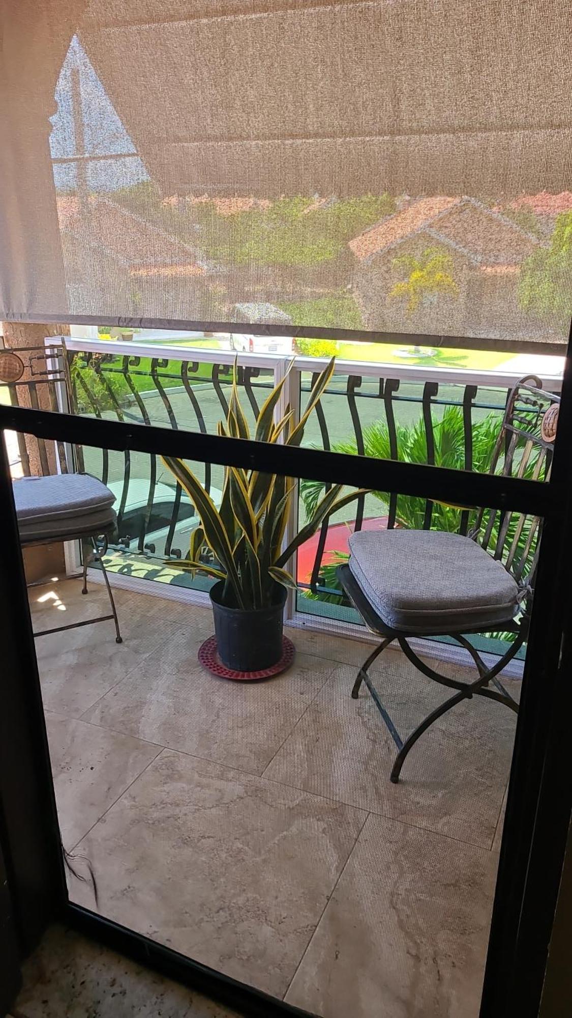 The Palms- Caribbean Estates -10 Minutes From The Beach- Gated Community Portmore Exterior foto